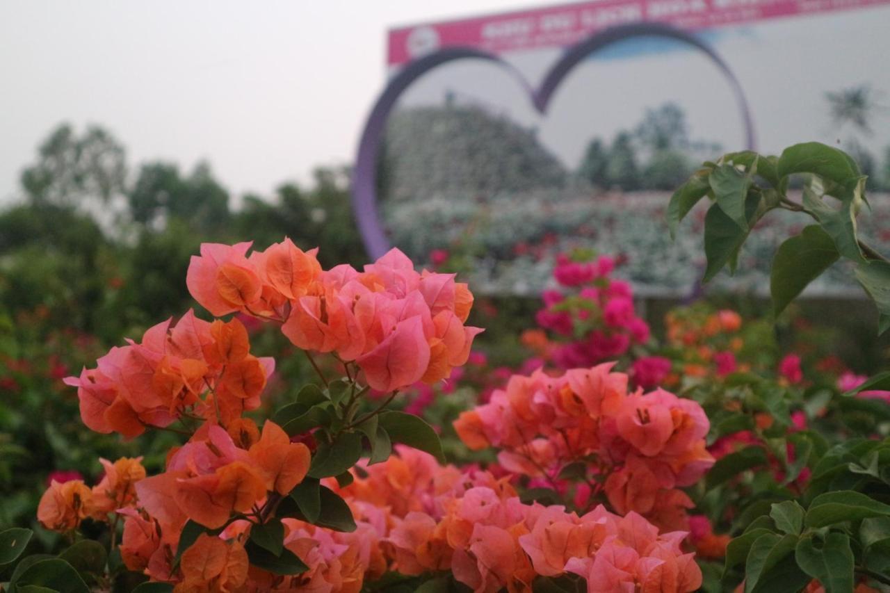 Sadec Farmstay - Khu Du Lịch Hoa Kiểng Sa Đéc Ap Khanh Nghia Exterior foto
